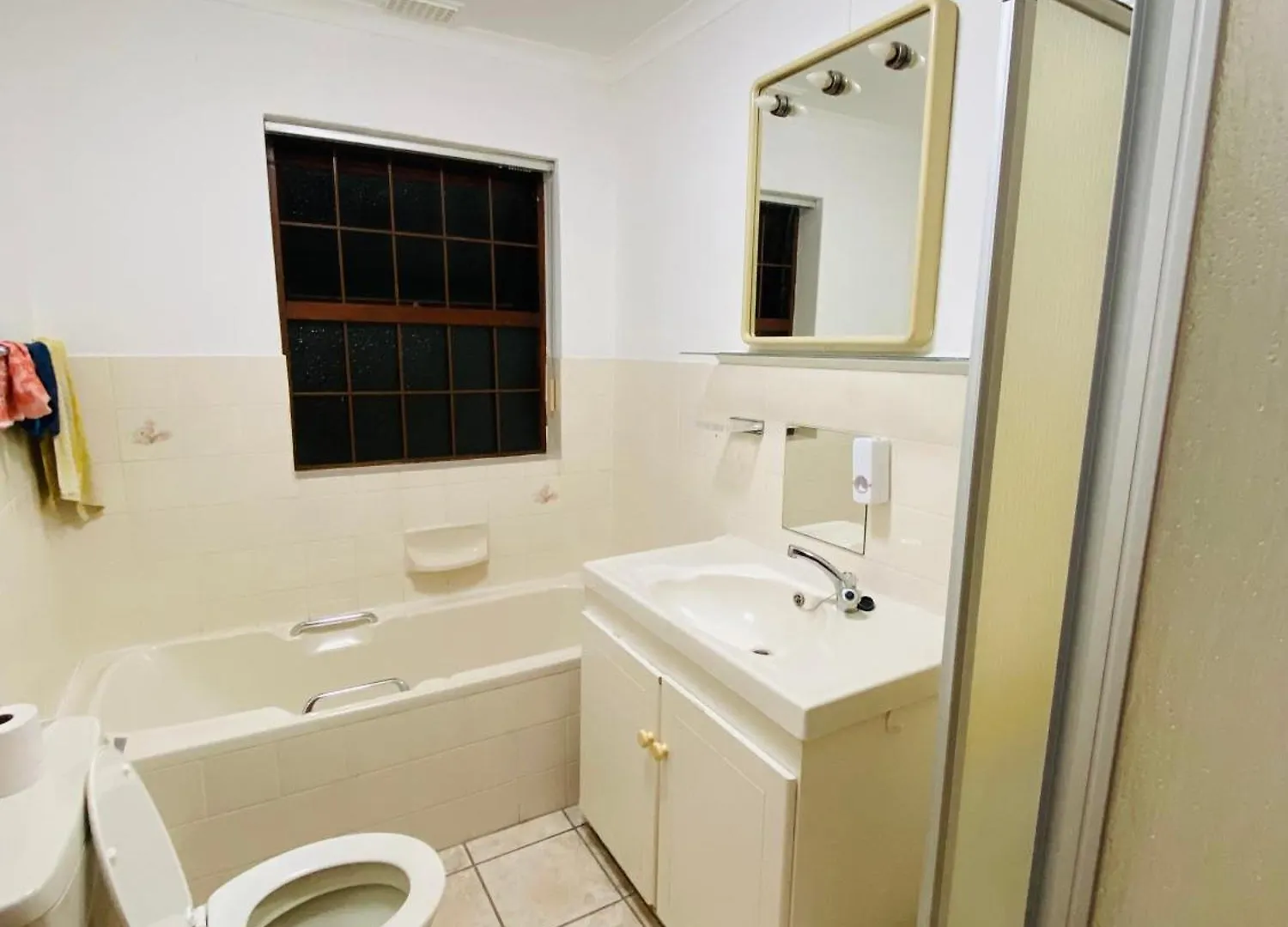 Gwmv Guest House Service Cape Town Homestay