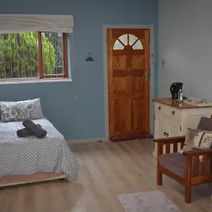 Seaforth Apartment