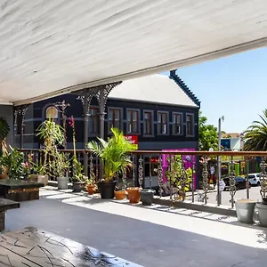 Hotel Obz, Cape Town